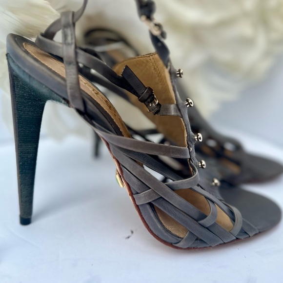 L.A.M.B. Sandal Heels in grey - Picture 2 of 6